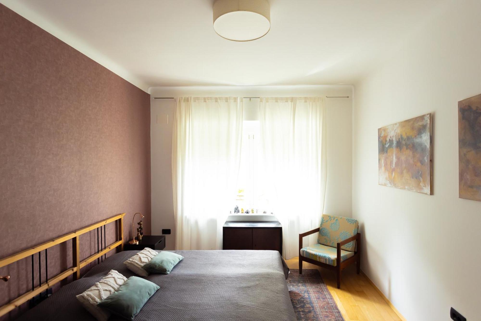 Large Two Bedroom Family App - Free Parking Ljubljana Bagian luar foto