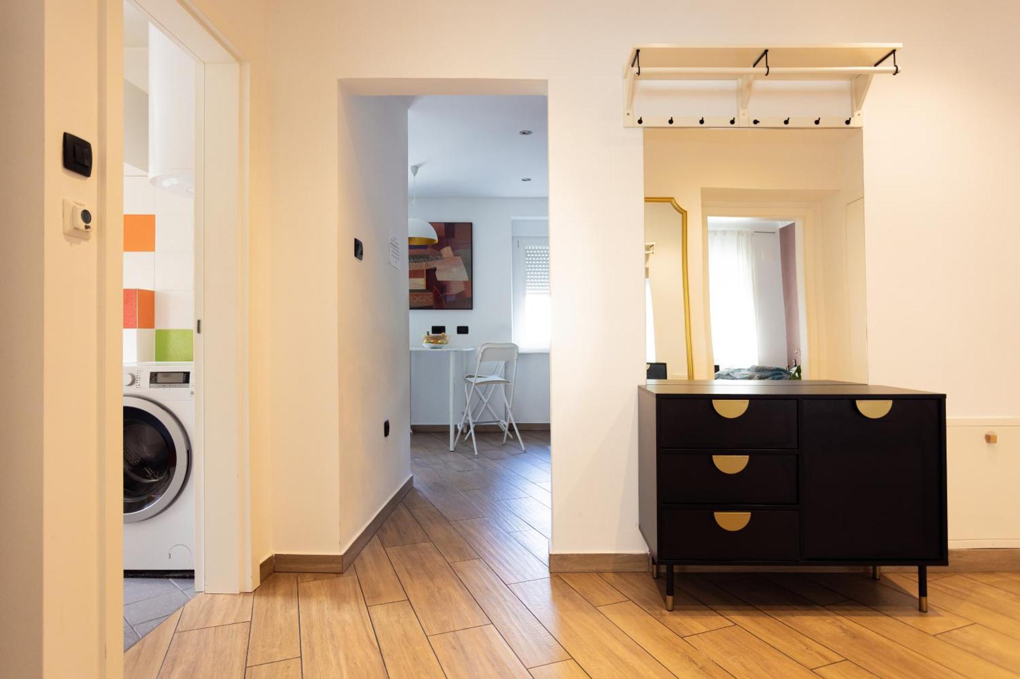 Large Two Bedroom Family App - Free Parking Ljubljana Bagian luar foto